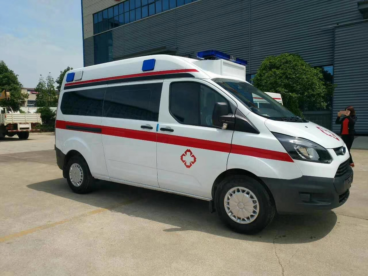 盈江县出院转院救护车